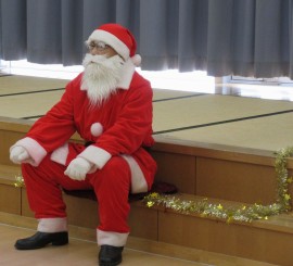 12/13(金)に楽しい集いありました(幼児)